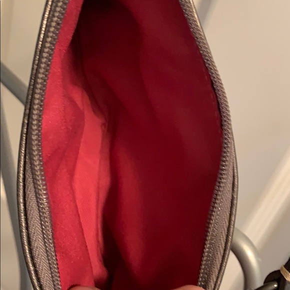 HOLIDAY COACH WRISTLET - Picture 3 of 7